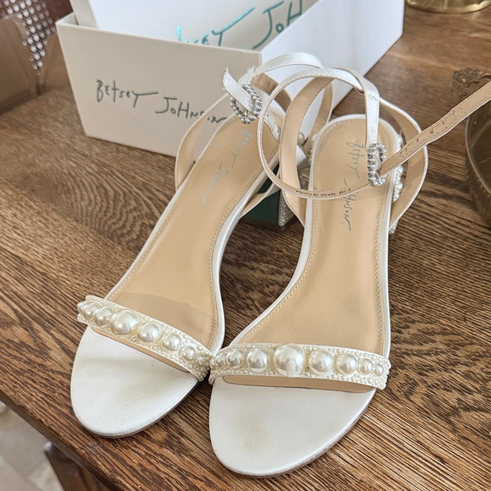 Betsey Johnson Pearl Embellished White Sandals